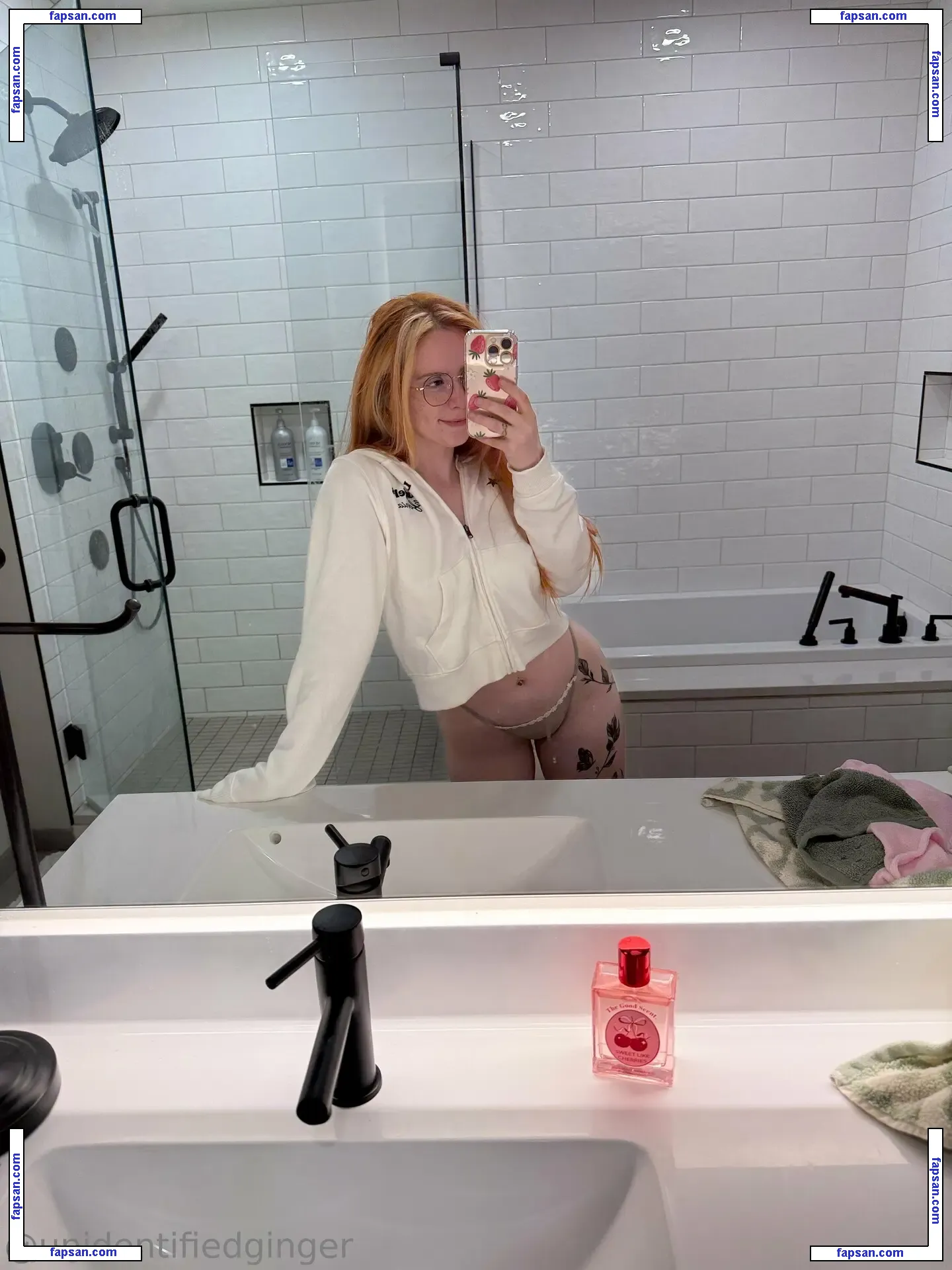 Unidentifiedginger nude photo #0011 from OnlyFans
