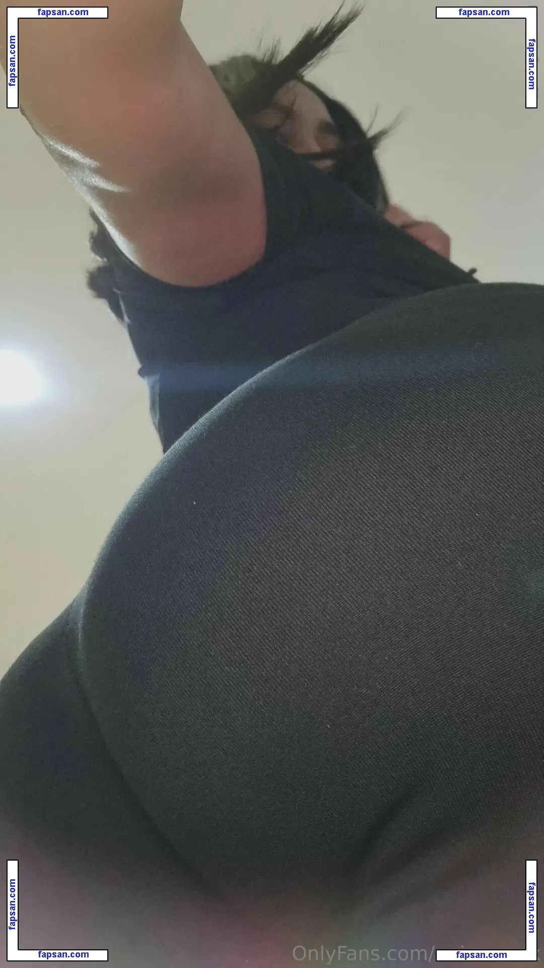 universoxx nude photo #0043 from OnlyFans