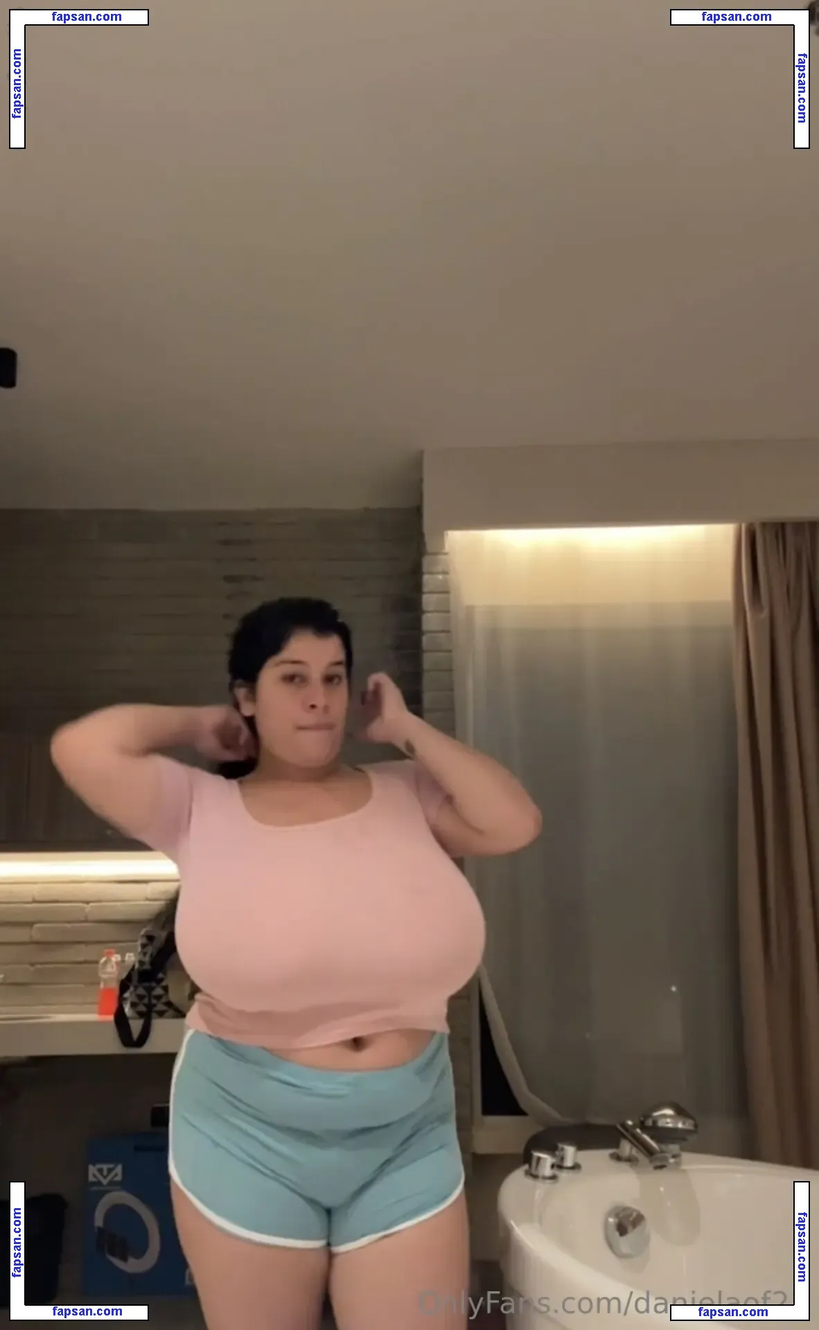 unoresident1191k / Daniela Pereira nude photo #0009 from OnlyFans