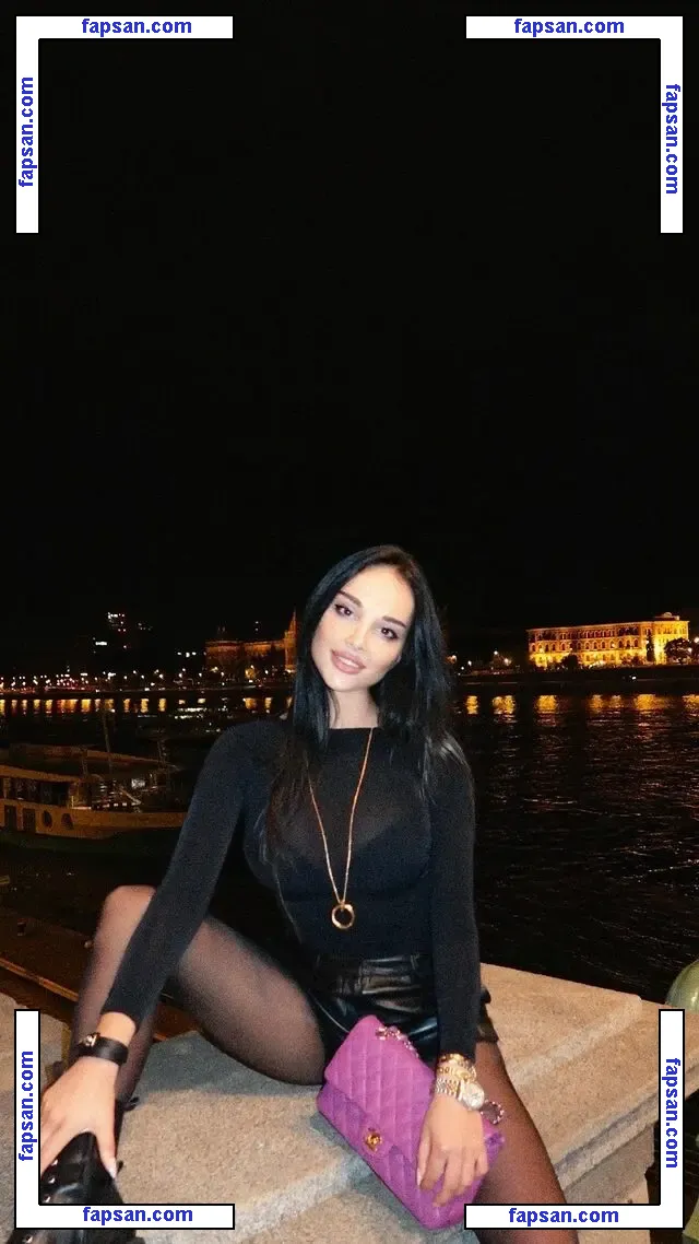 Unrealcobaine nude photo #0117 from OnlyFans