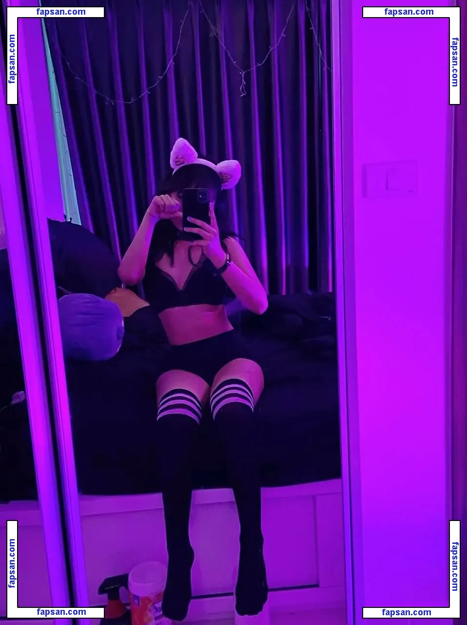 Urannie nude photo #0011 from OnlyFans