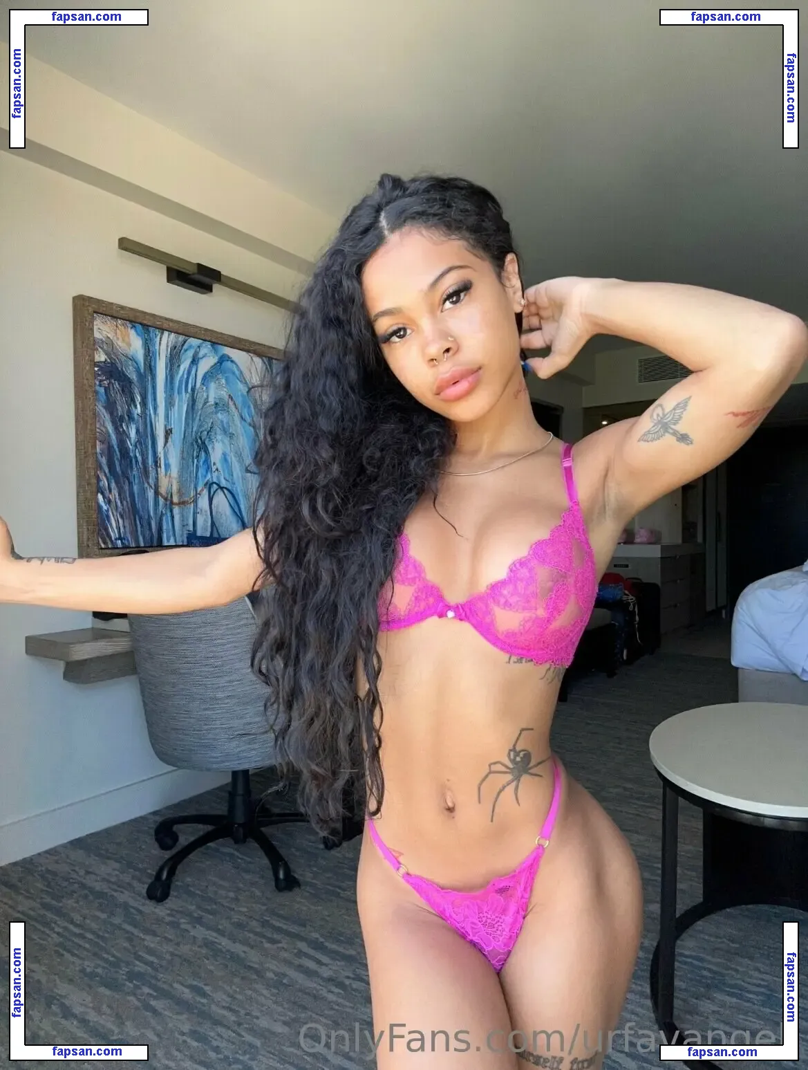 urfavangell / urfavangel.lam nude photo #0636 from OnlyFans