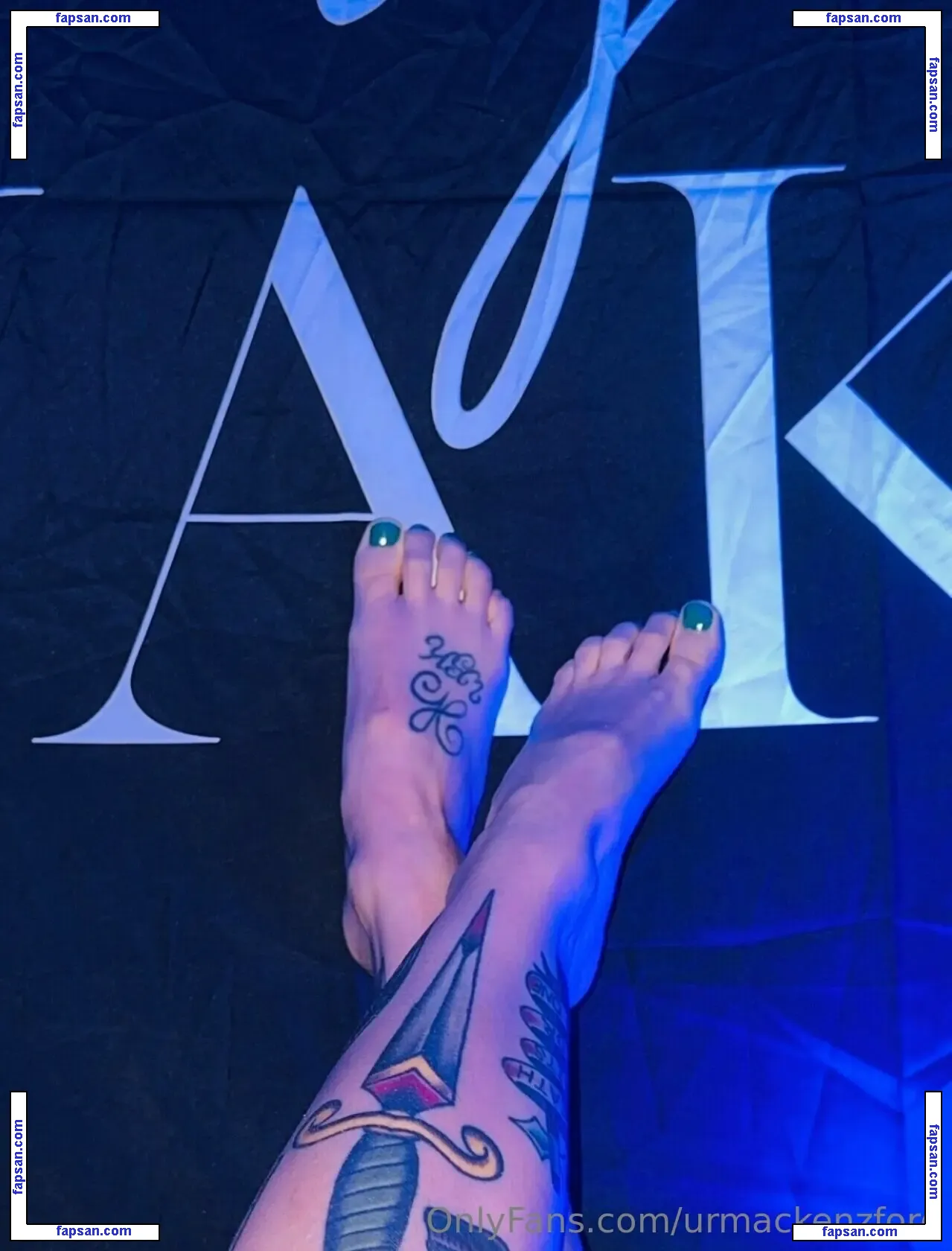 urmackenzford nude photo #0005 from OnlyFans