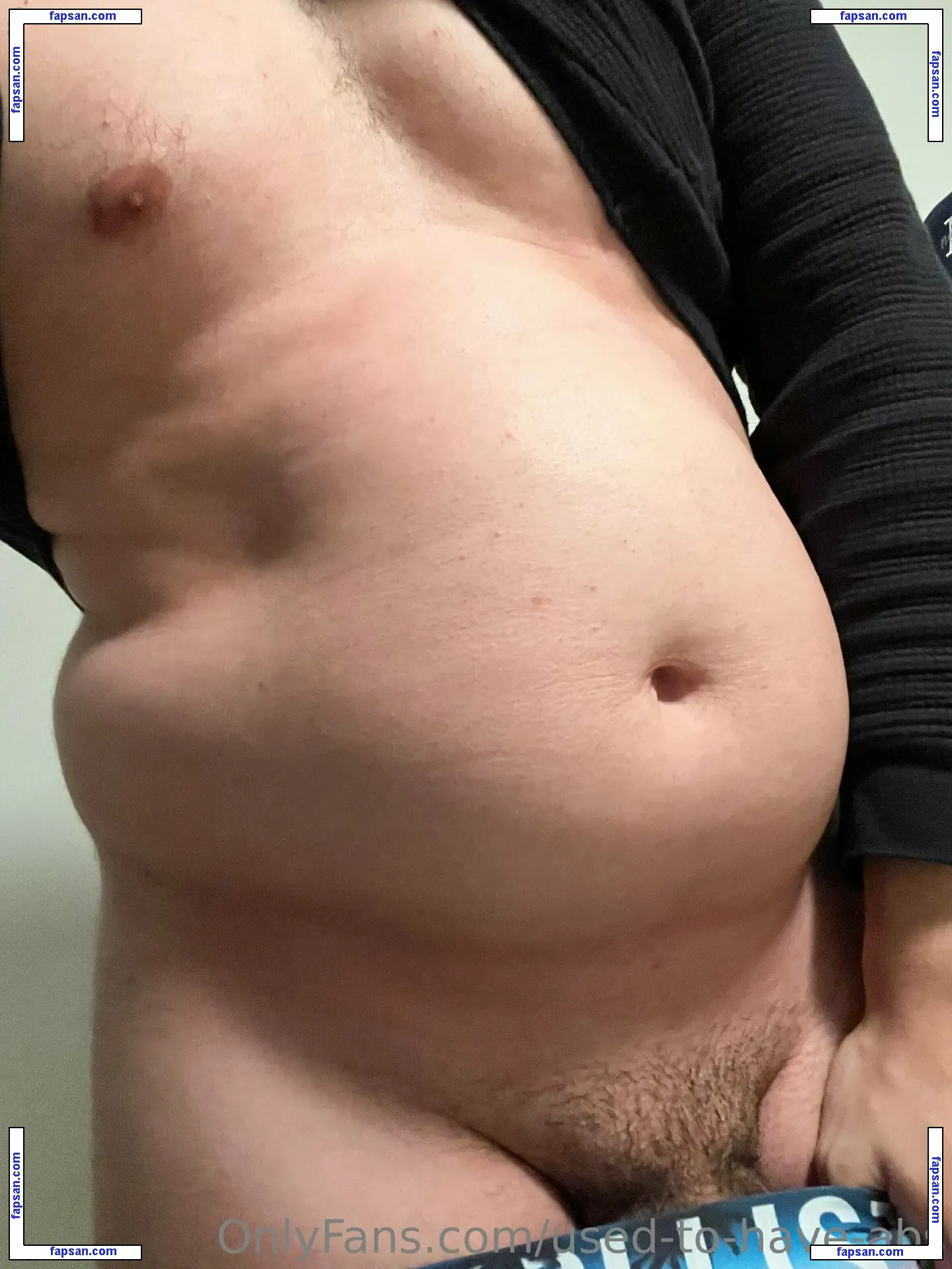 used-to-have-abs nude photo #0012 from OnlyFans