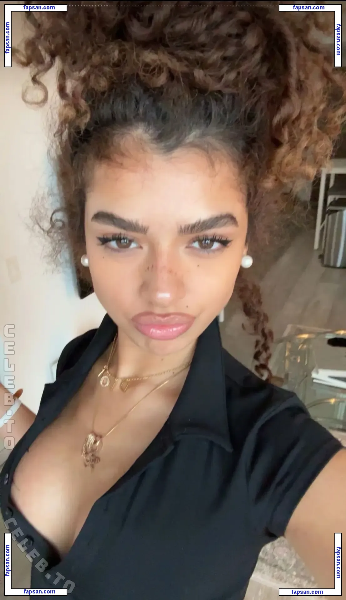 V7ena nude photo #0010 from OnlyFans