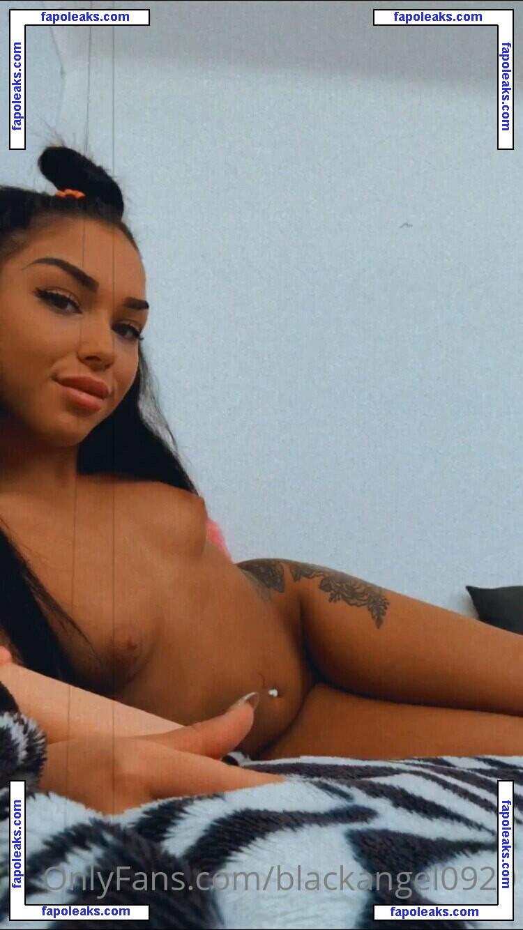 Valaki Blackangel0920 / blackangel0920 / kardosvirag nude photo #0019 from OnlyFans