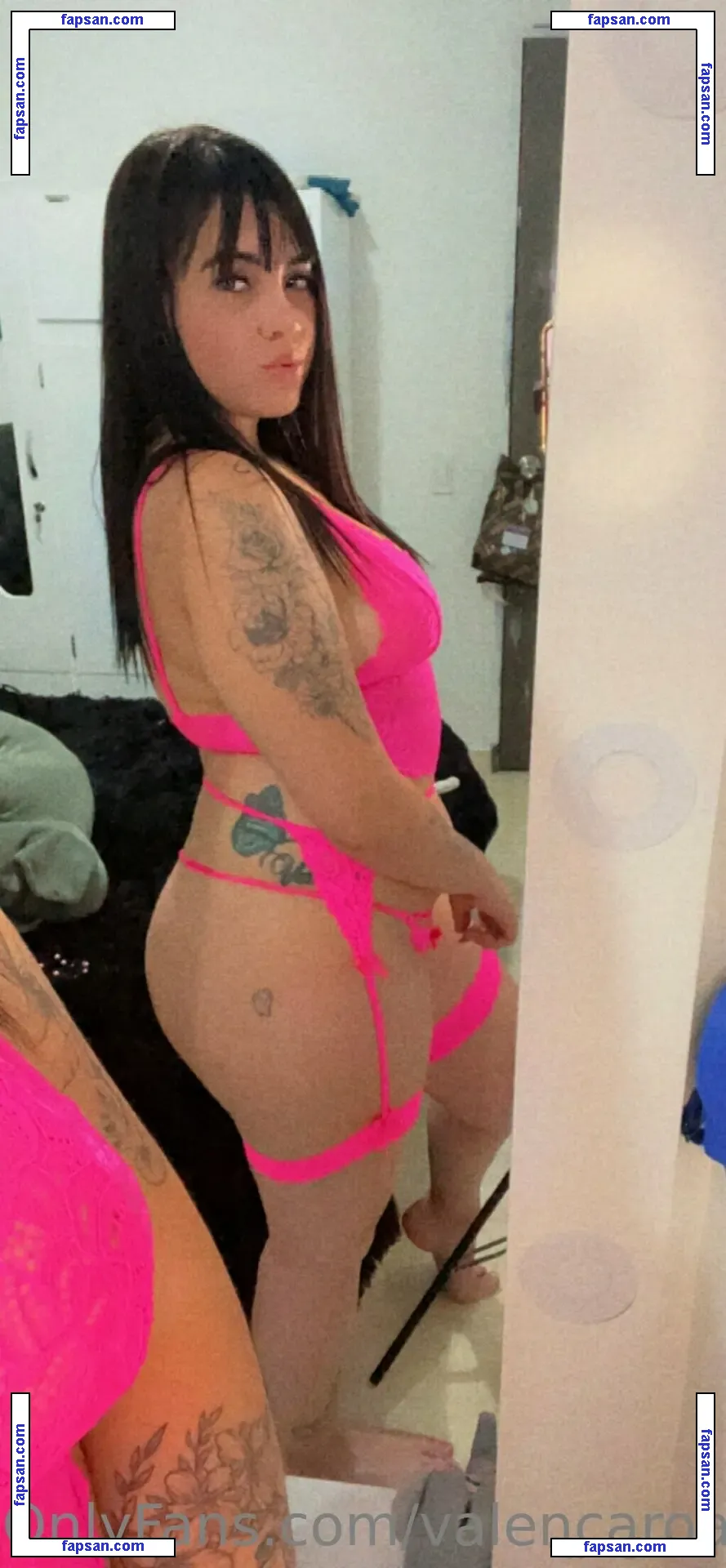 valencaroangelita nude photo #0009 from OnlyFans