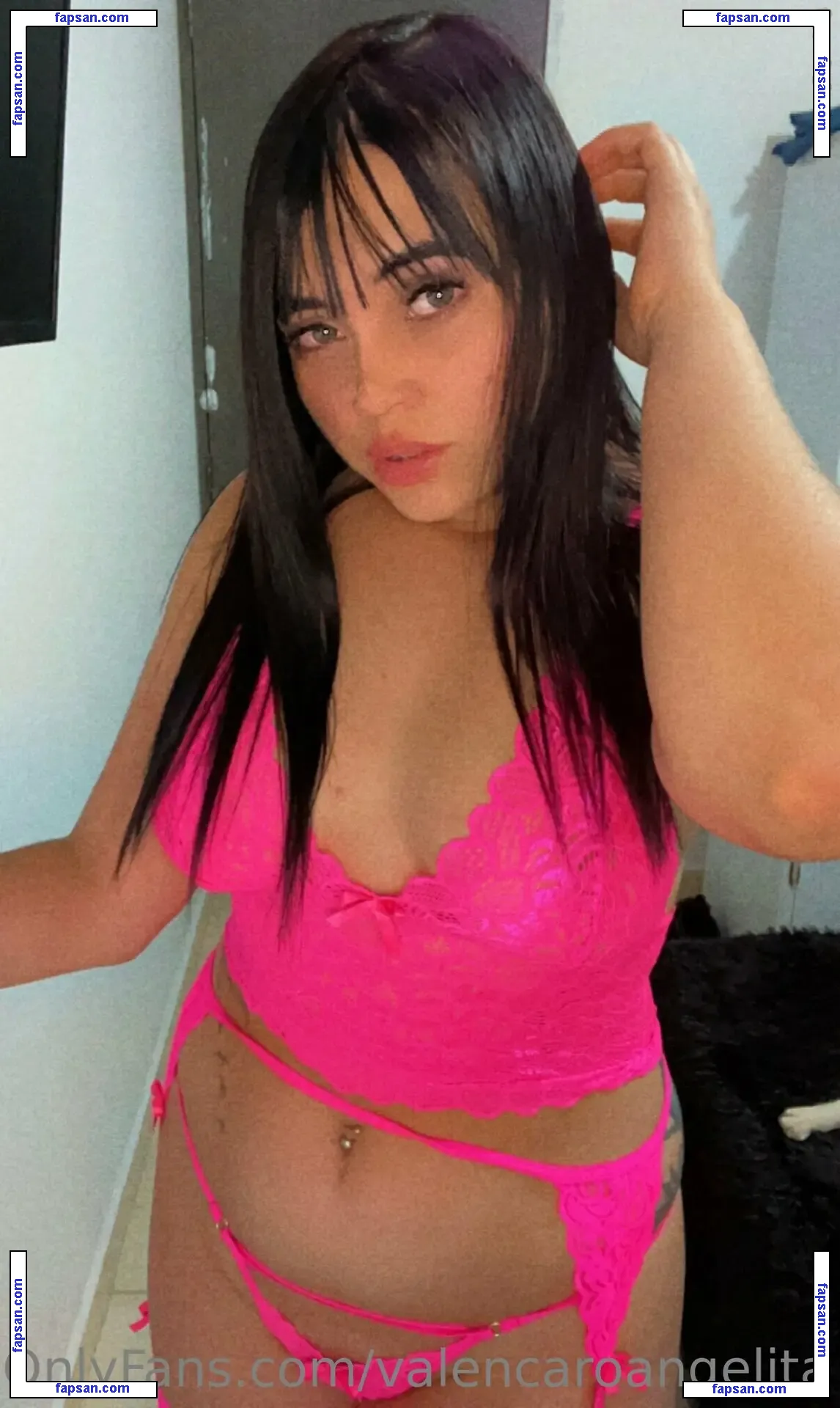 valencaroangelita nude photo #0040 from OnlyFans