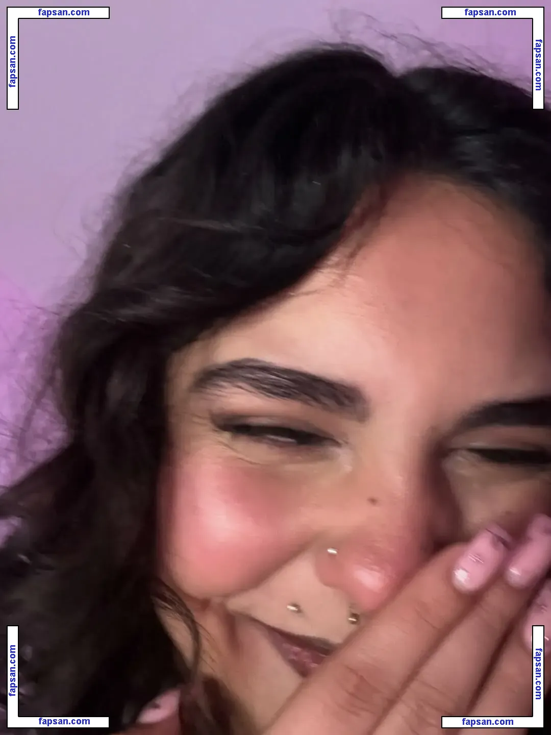 valent1na голая фото #0008 с Онлифанс