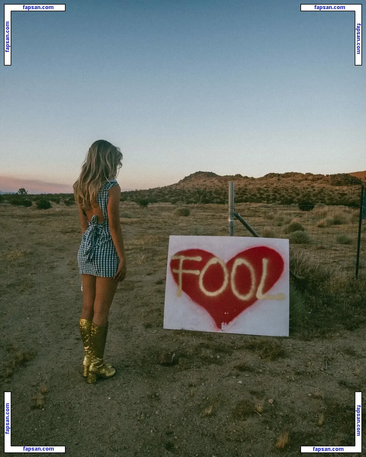 valentiinarose голая фото #0006 с Онлифанс