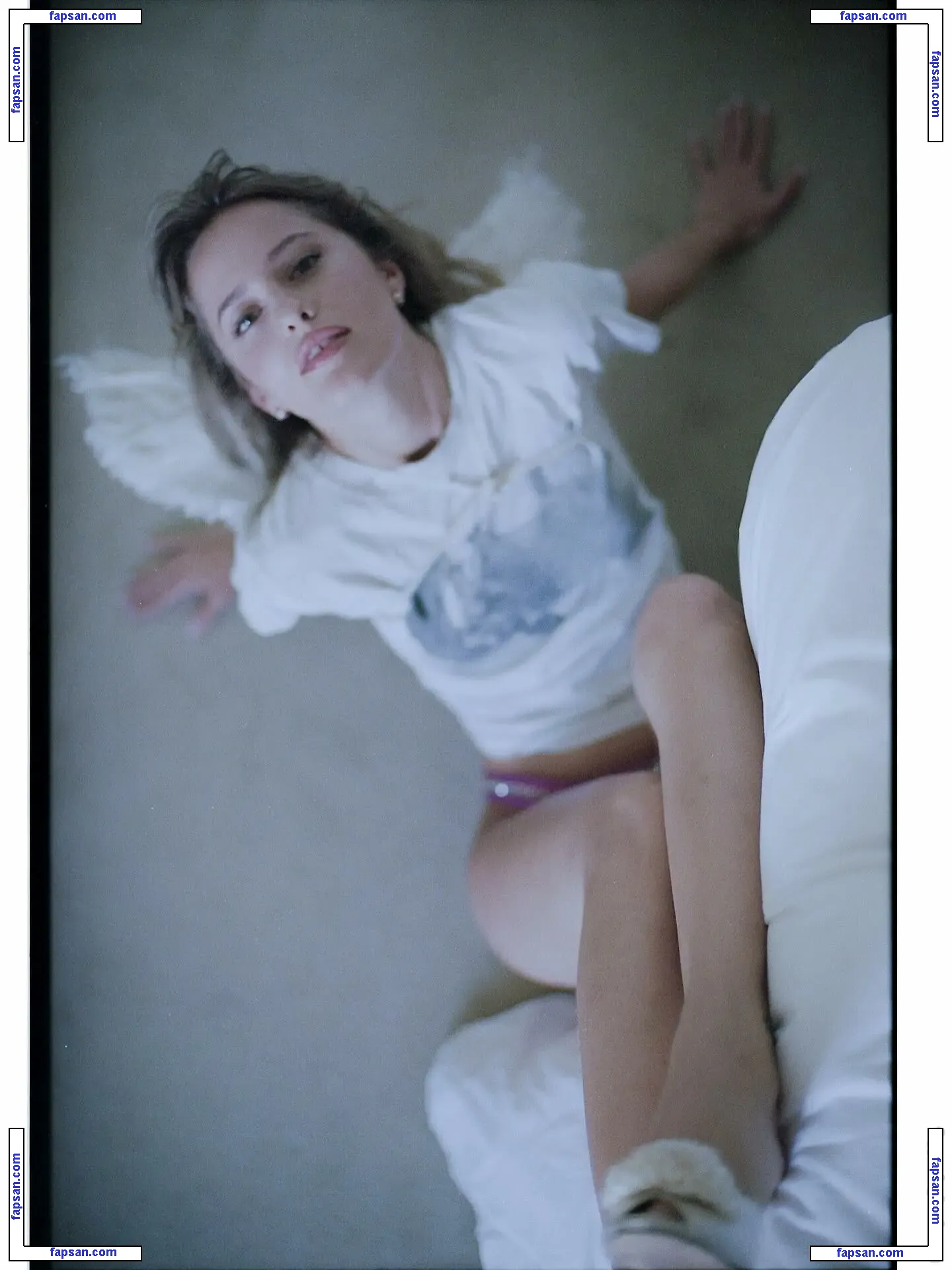 valentiinarose голая фото #0009 с Онлифанс