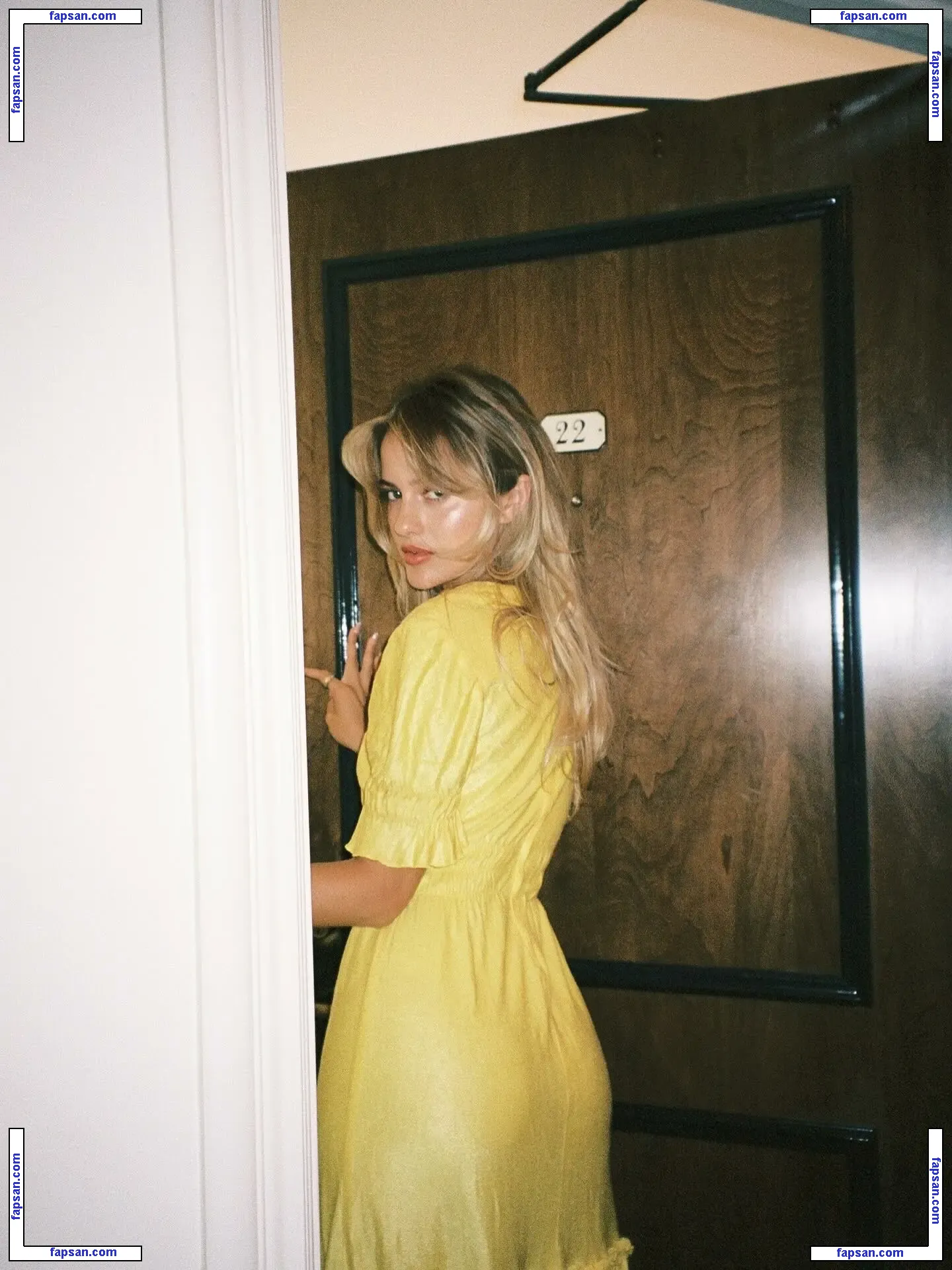 valentiinarose голая фото #0016 с Онлифанс