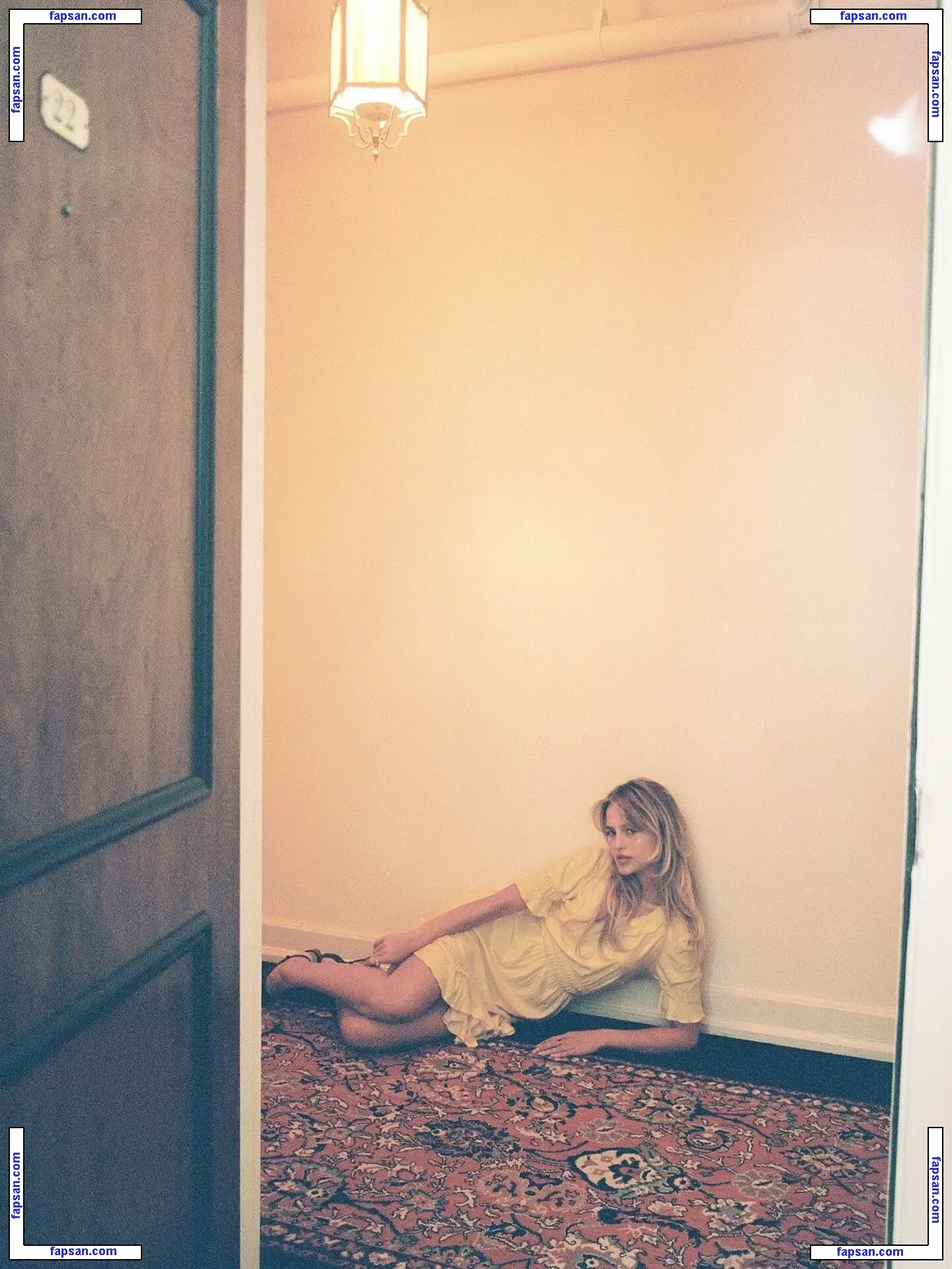 valentiinarose голая фото #0019 с Онлифанс