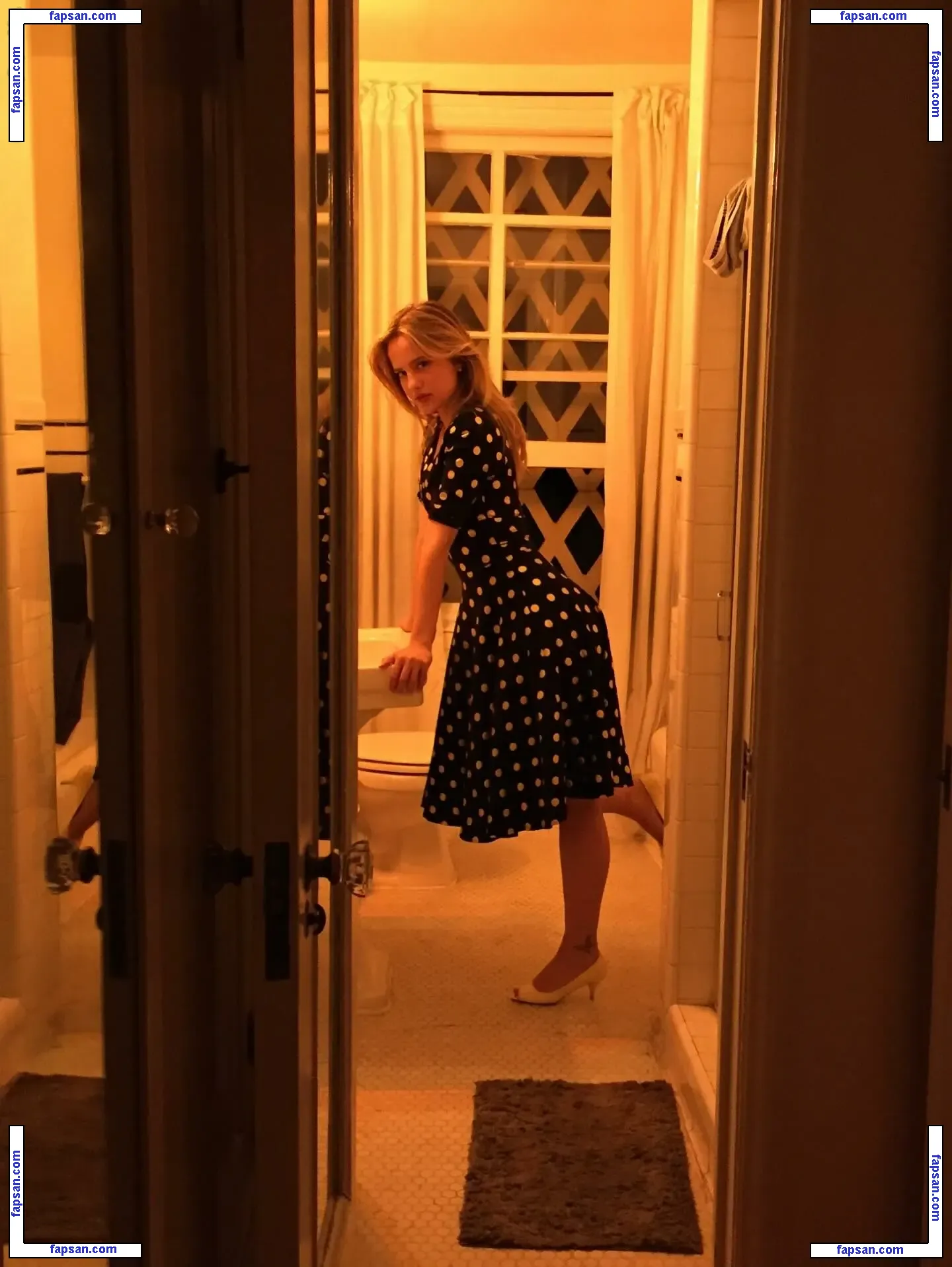 valentiinarose голая фото #0031 с Онлифанс