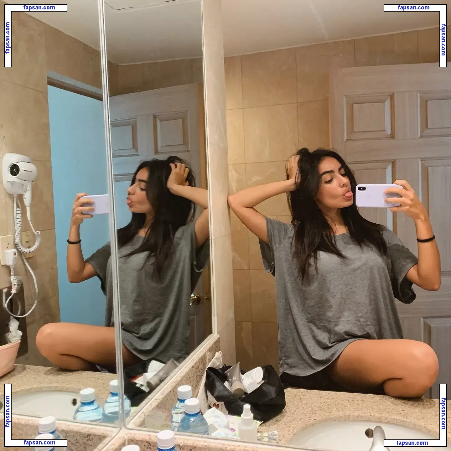 Valentina Buzzurro nude photo #0021 from OnlyFans