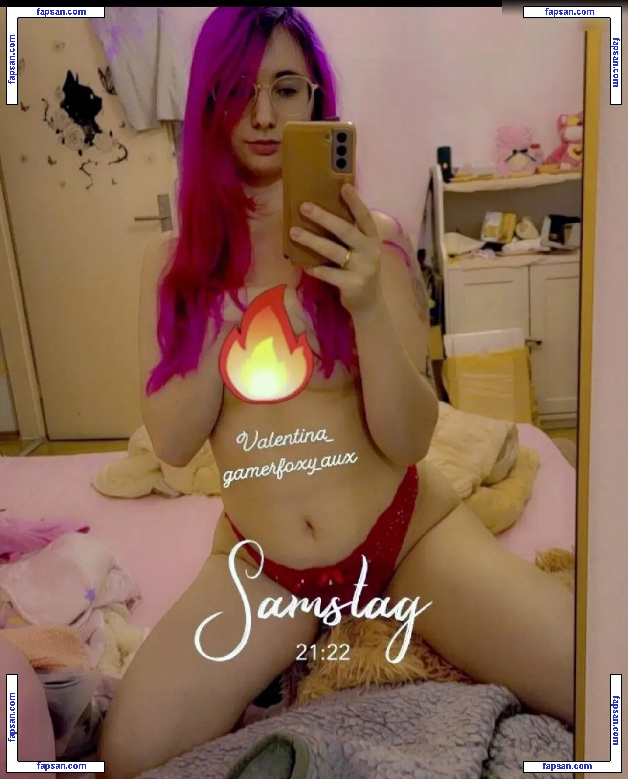 valentina_gamerfoxy_aux nude photo #0012 from OnlyFans