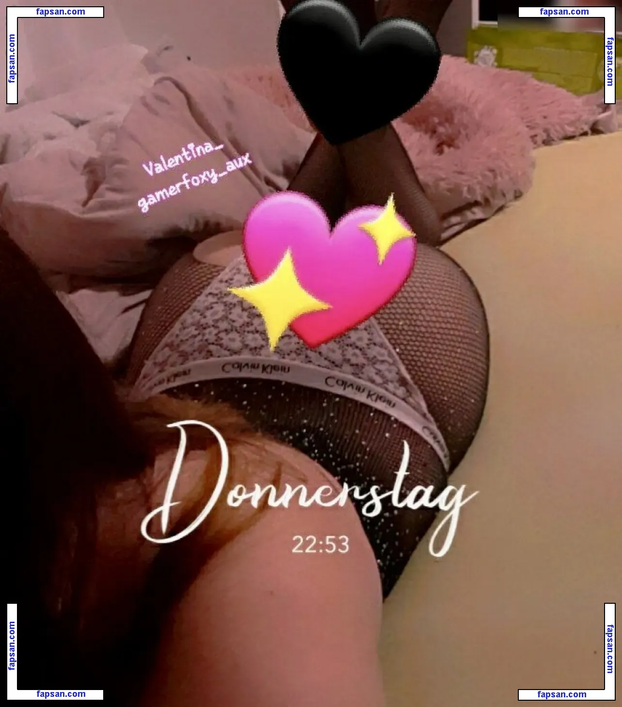 valentina_gamerfoxy_aux nude photo #0014 from OnlyFans