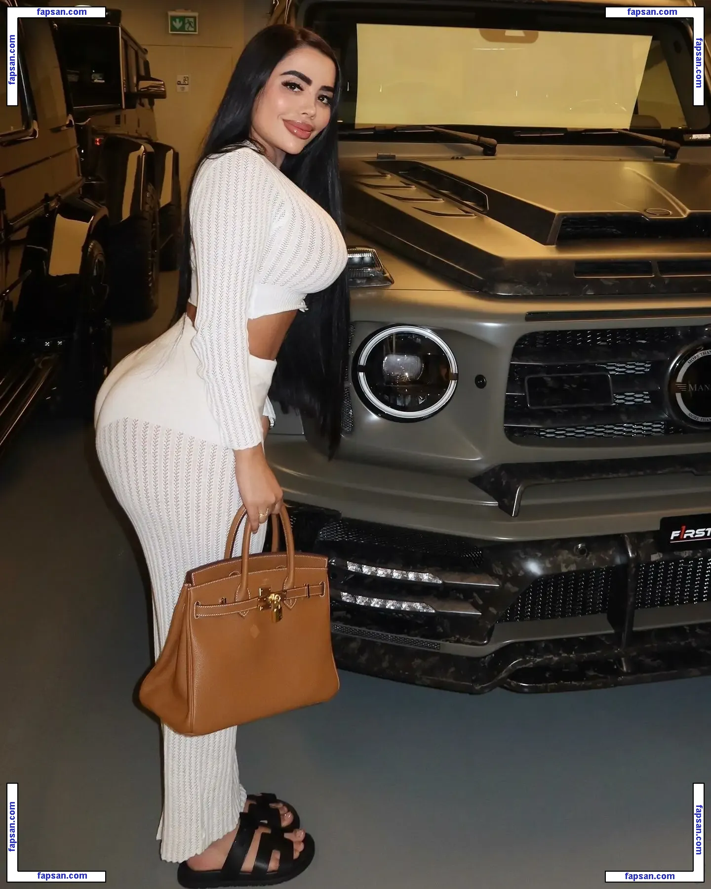 Valentina Zapata nude photo #0014 from OnlyFans