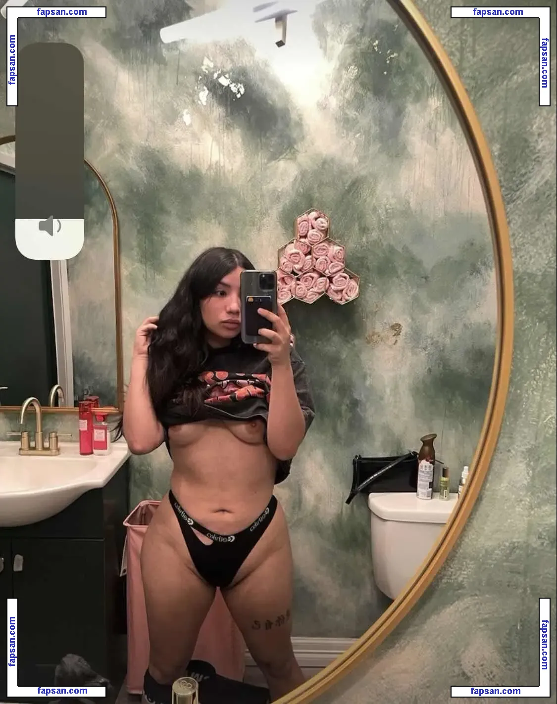 valentinanap nude photo #0003 from OnlyFans