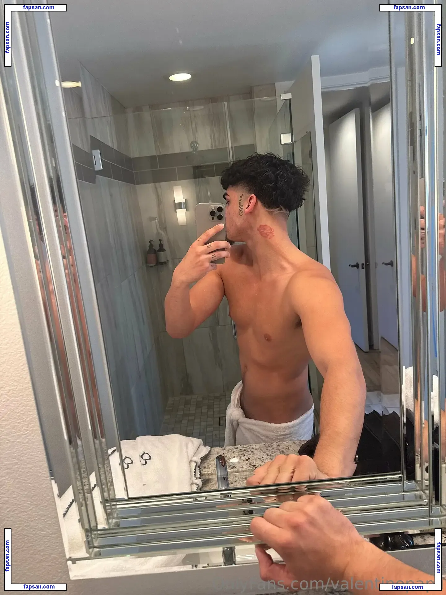 valentinopapii nude photo #0004 from OnlyFans