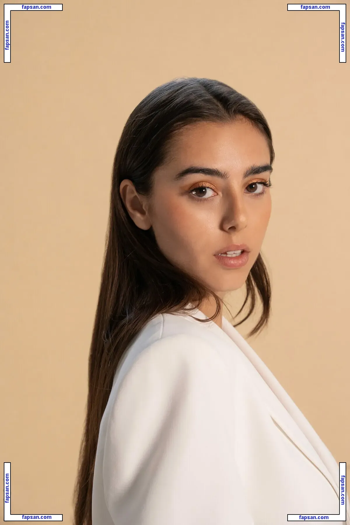 Valeria Conca голая фото #0010 с Онлифанс