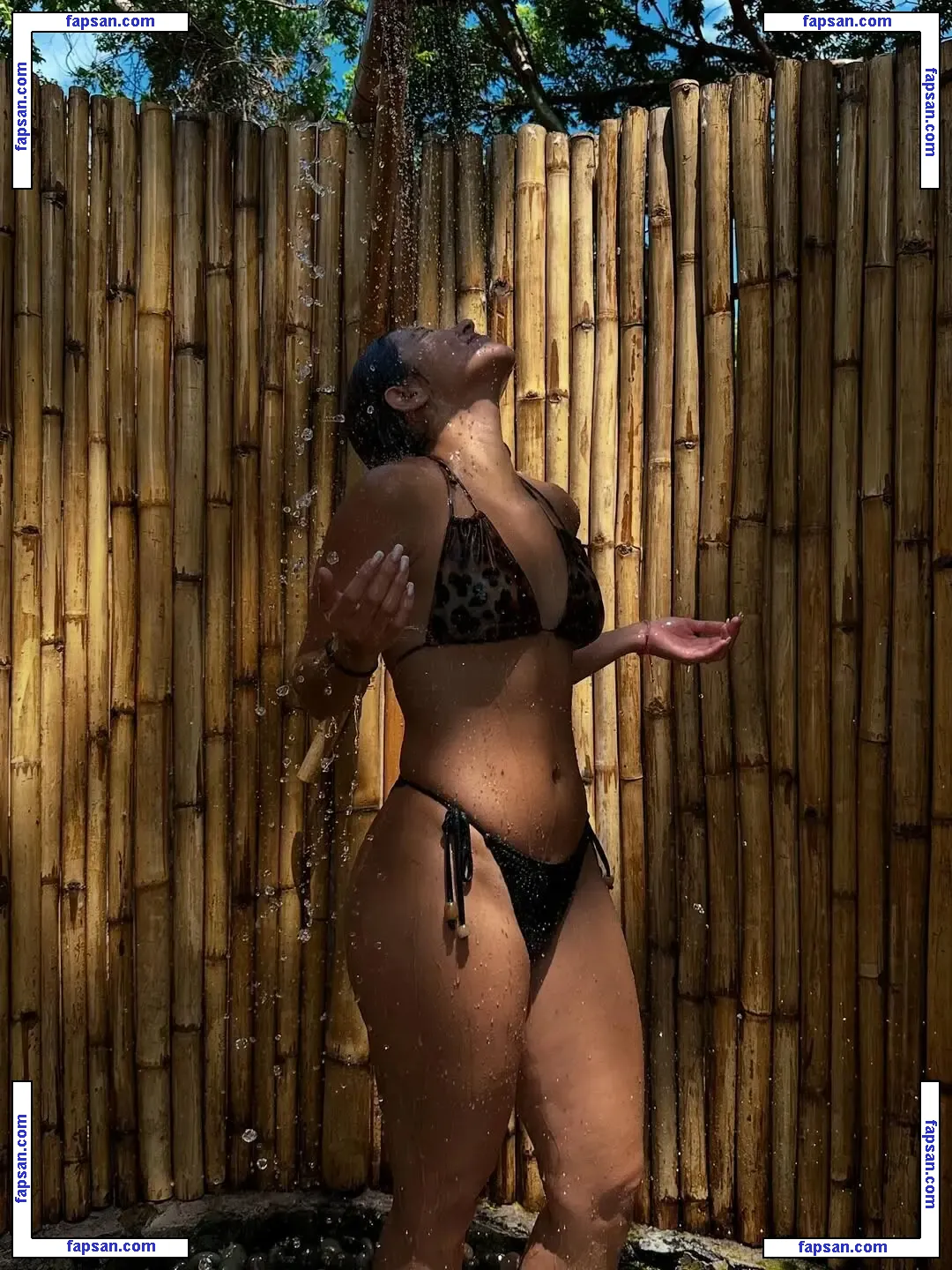 Valeria Madrigal nude photo #0007 from OnlyFans
