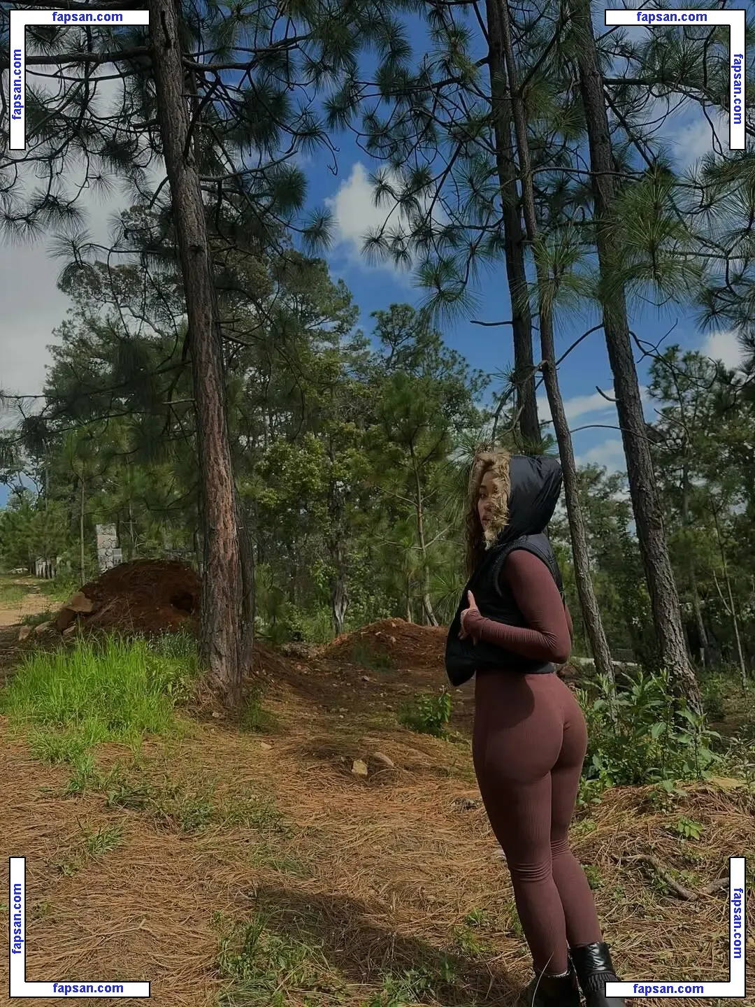 Valeria Madrigal nude photo #0014 from OnlyFans