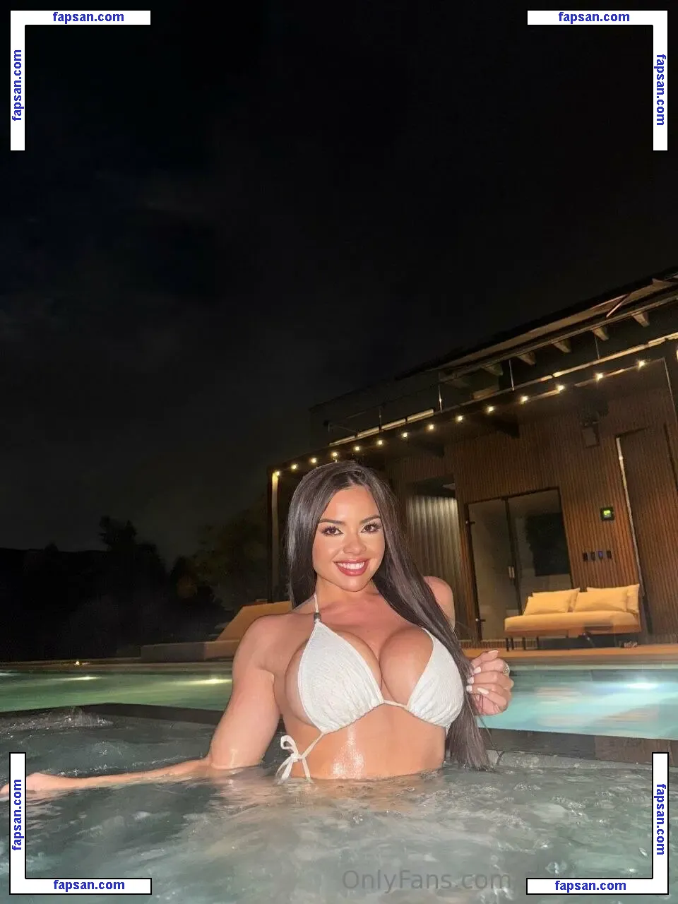 valeriacruzz nude photo #0029 from OnlyFans