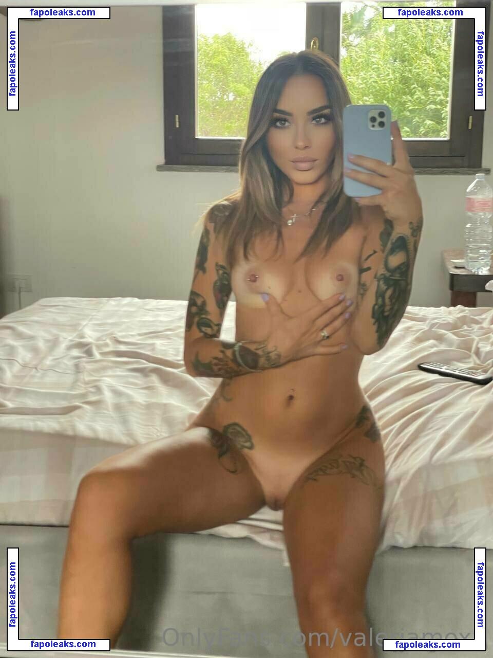 valeriamoxx / vandoll_sg nude photo #0052 from OnlyFans