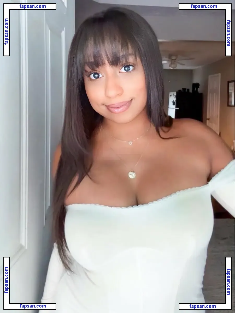 valeriasistrunk nude photo #0006 from OnlyFans