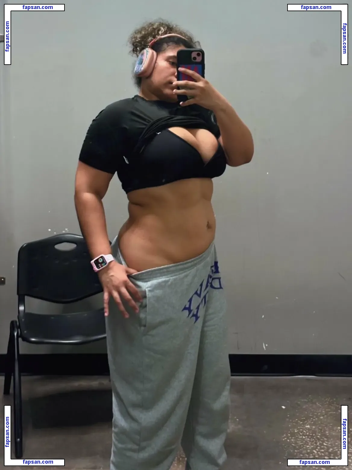 Valeriezun nude photo #0008 from OnlyFans