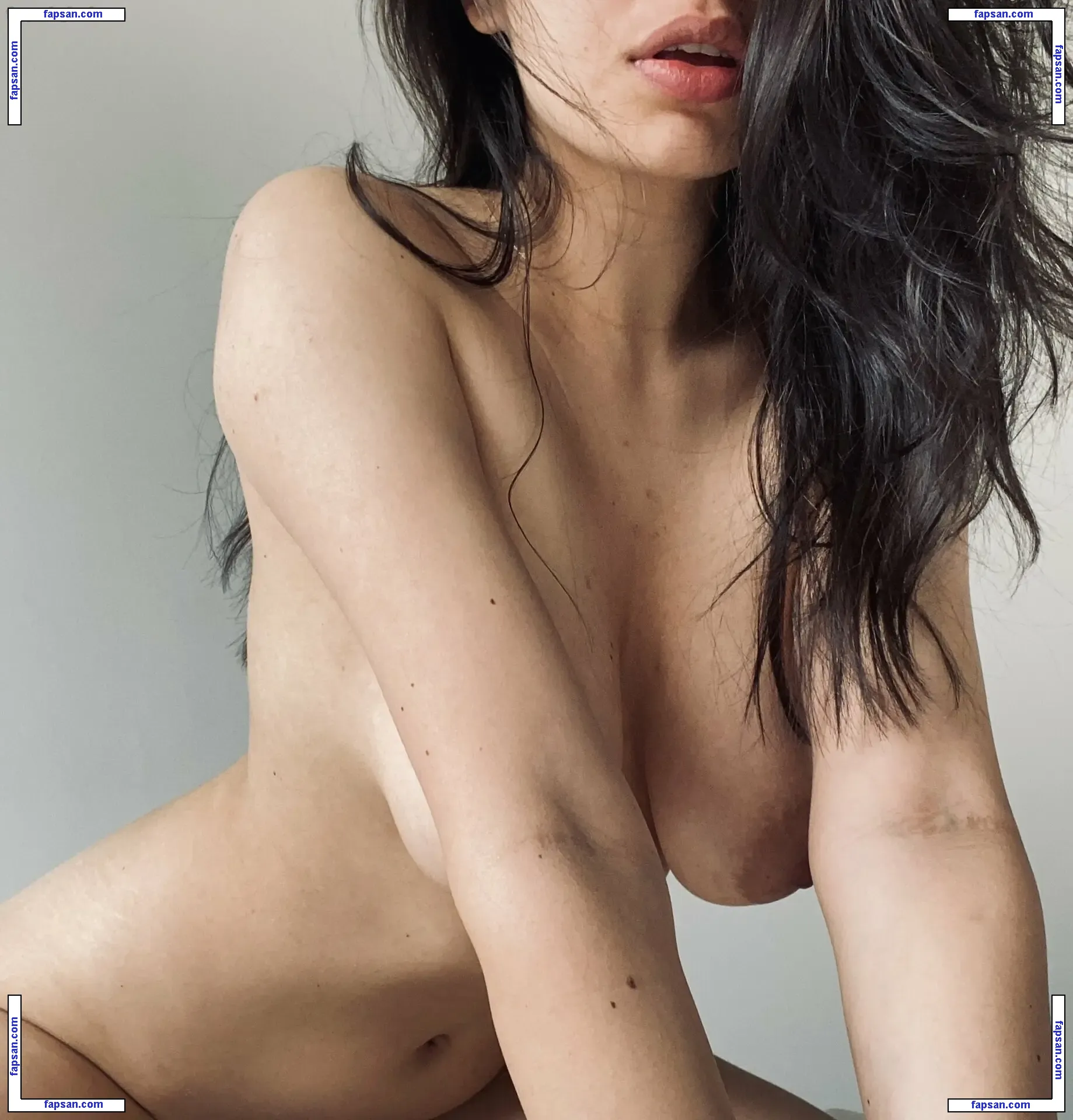 valeryroldans голая фото #0002 с Онлифанс