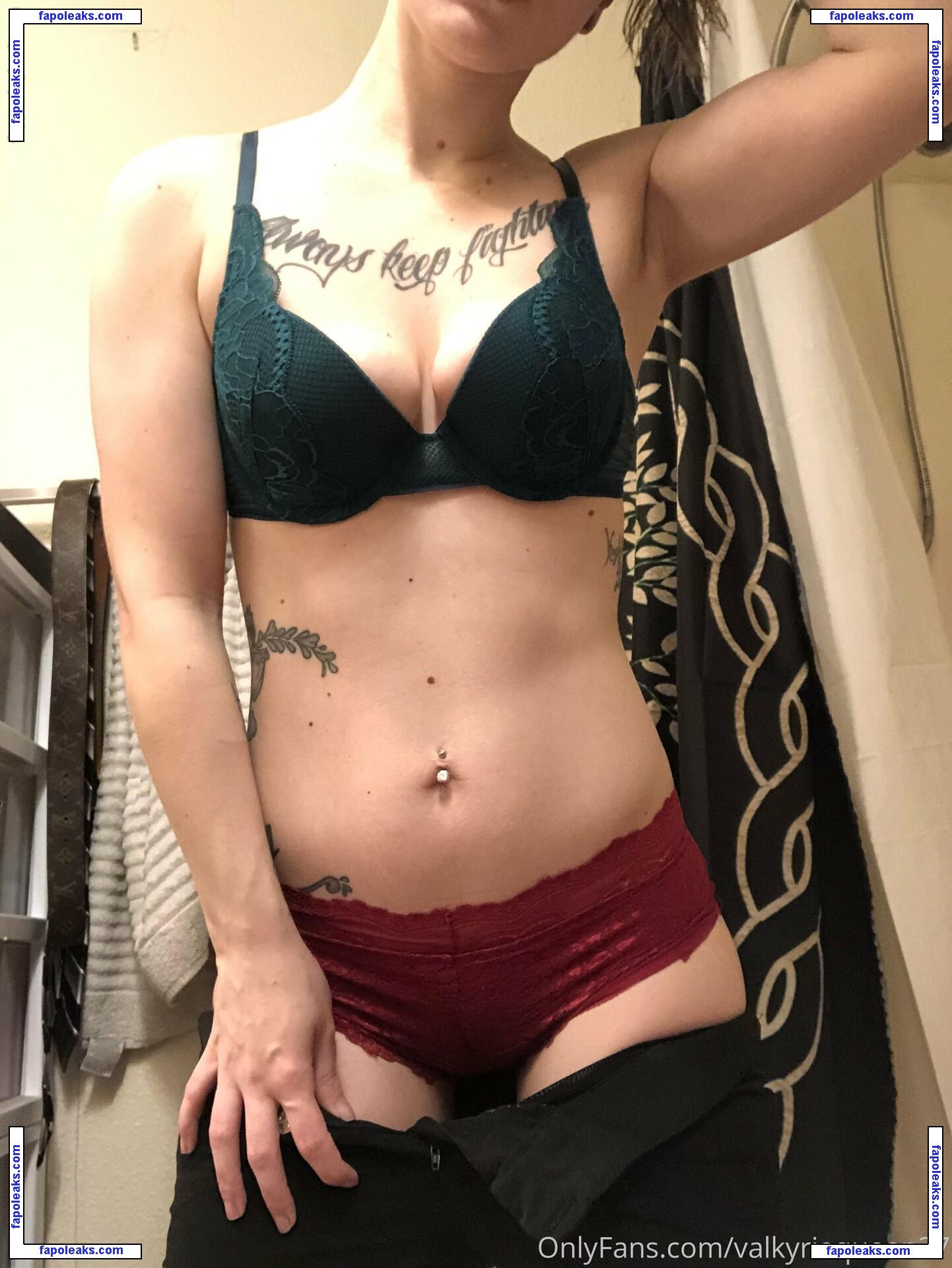 valkyriequeen27 / icequeen01_ nude photo #0010 from OnlyFans