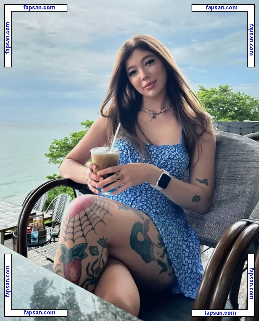 valleryray nude photo #0013 from OnlyFans