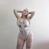 valyrian.x.x.x nude #0001