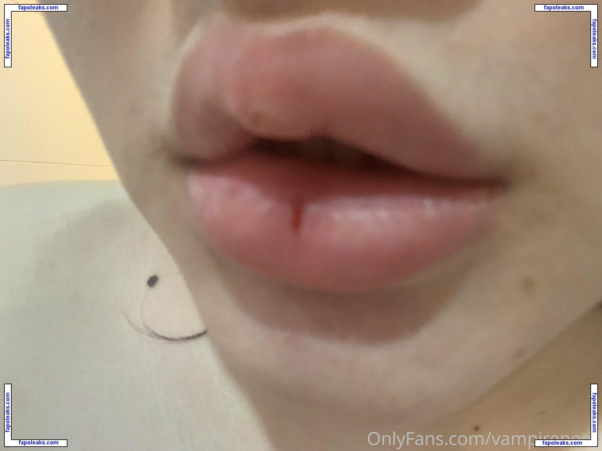 vampireneee / vvampirene nude photo #0013 from OnlyFans