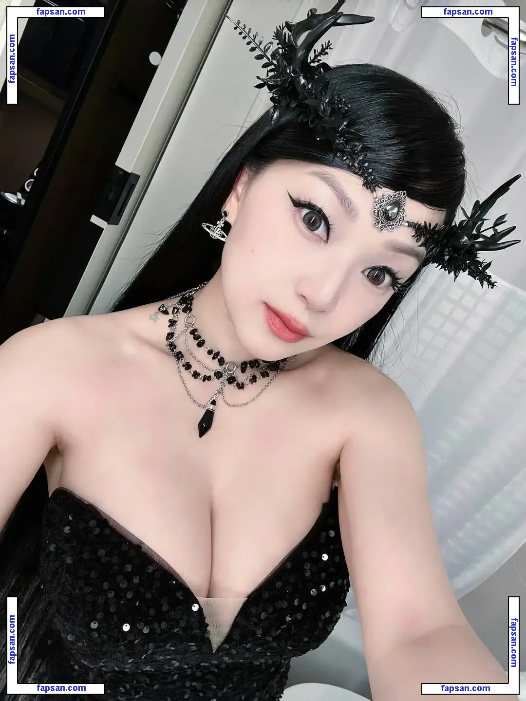 Vampybitme Linda Le голая фото #0009 с Онлифанс