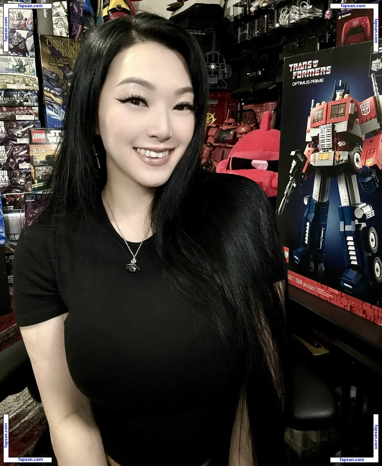 Vampybitme Linda Le голая фото #0013 с Онлифанс