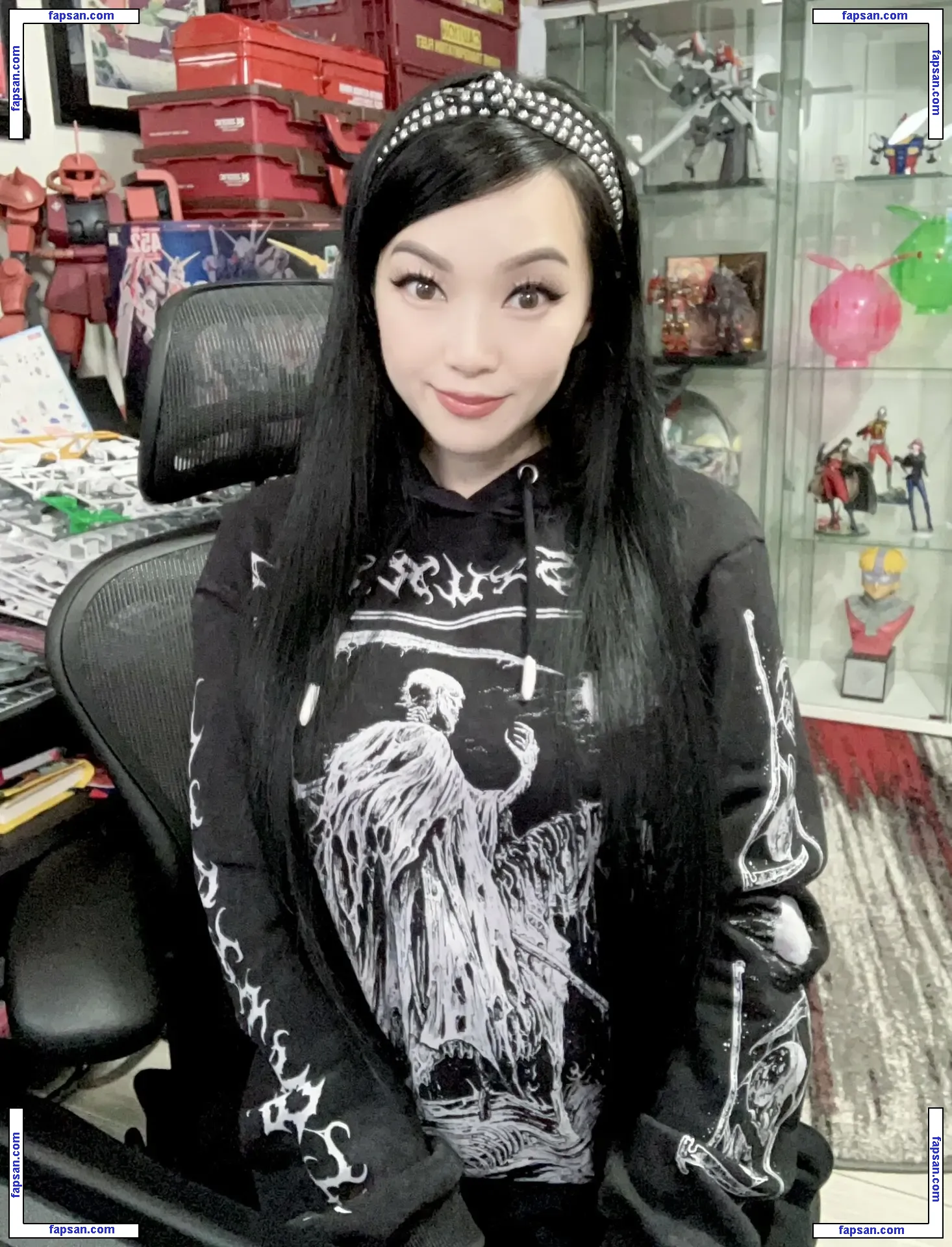 Vampybitme nude photo #0042 from OnlyFans