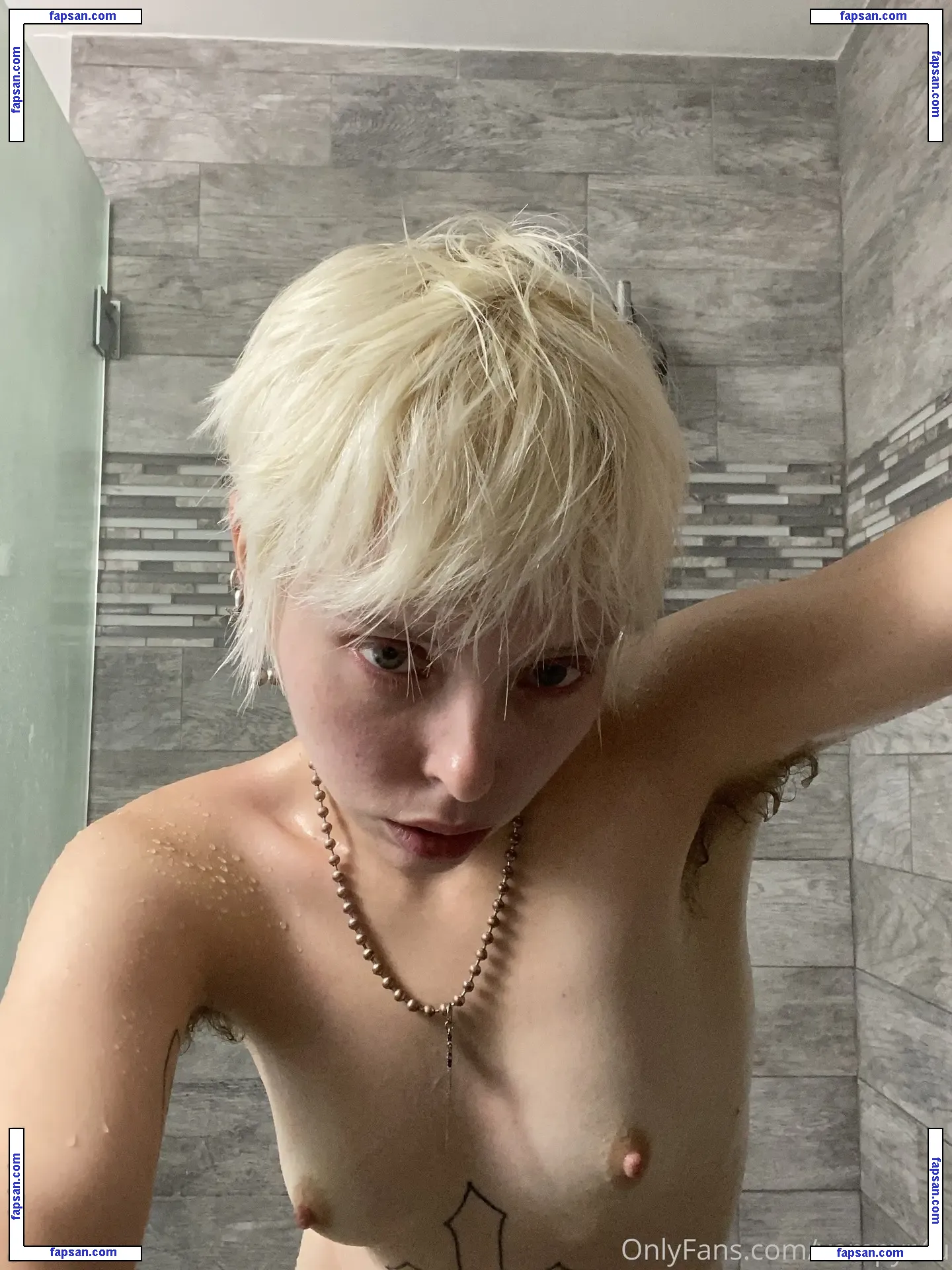 vampyr4u nude photo #0005 from OnlyFans