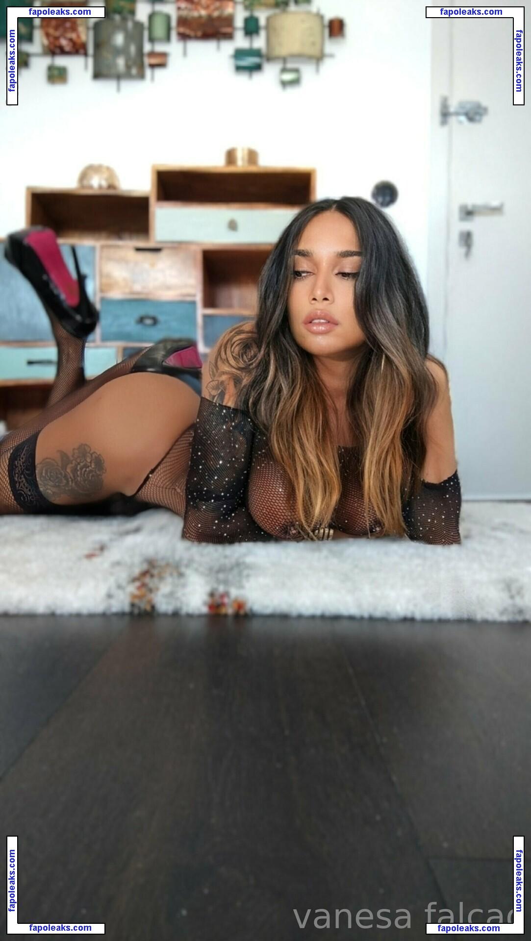 vanefalcao / vanesa_falcao nude photo #0023 from OnlyFans