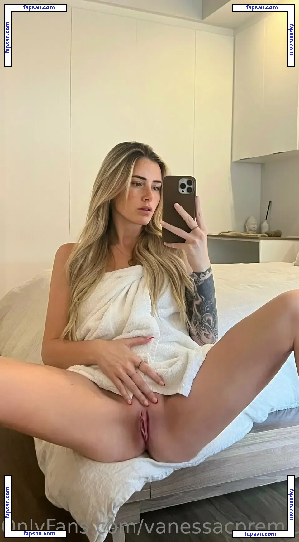 Vanessa Cosi nude photo #0024 from OnlyFans