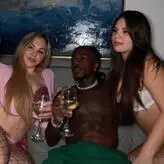 Vanessa Means голая #0011