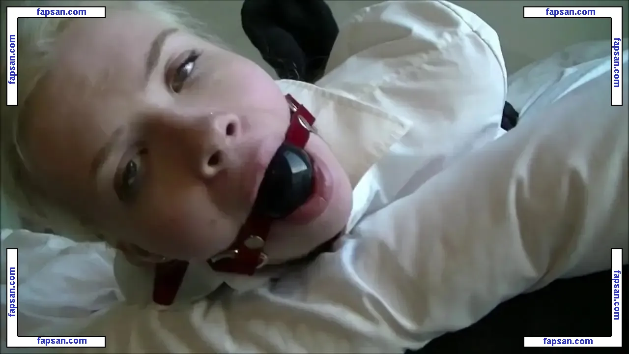 Vanessa R nude photo #0009 from OnlyFans