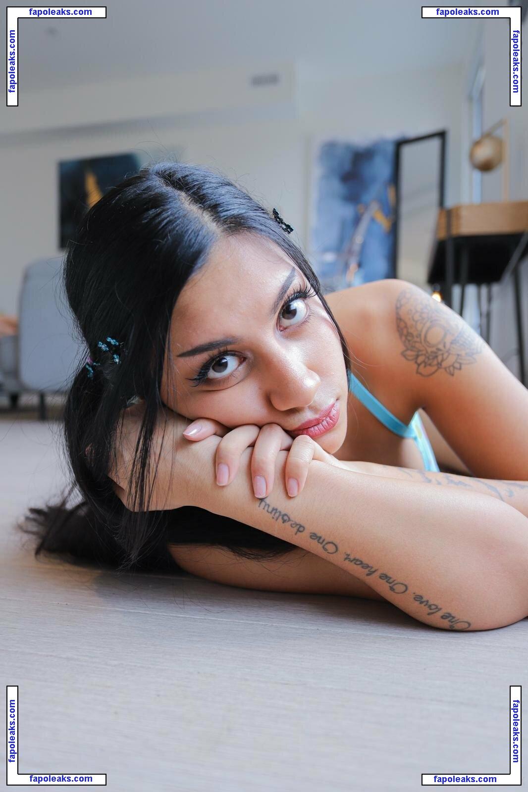 Vanessa Vain / THEVIXENFILES / bengalivixen / veeveeofficial nude photo #0008 from OnlyFans