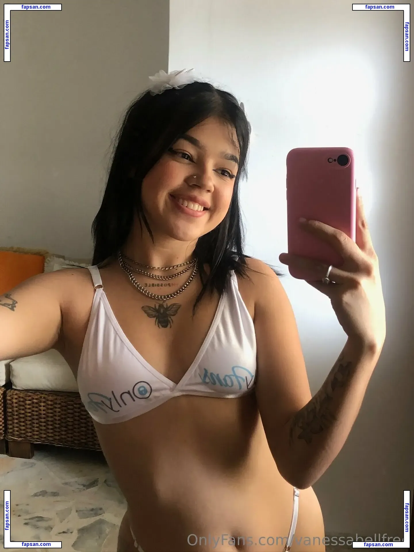 vanessabellfree nude photo #0052 from OnlyFans