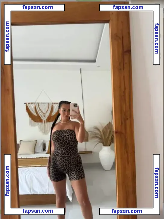 Vanessajolie nude photo #0006 from OnlyFans