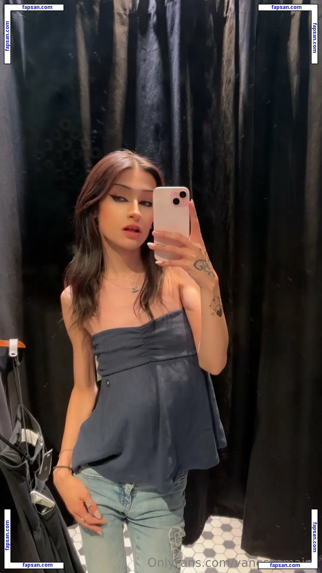 vanessamainz nude photo #0013 from OnlyFans