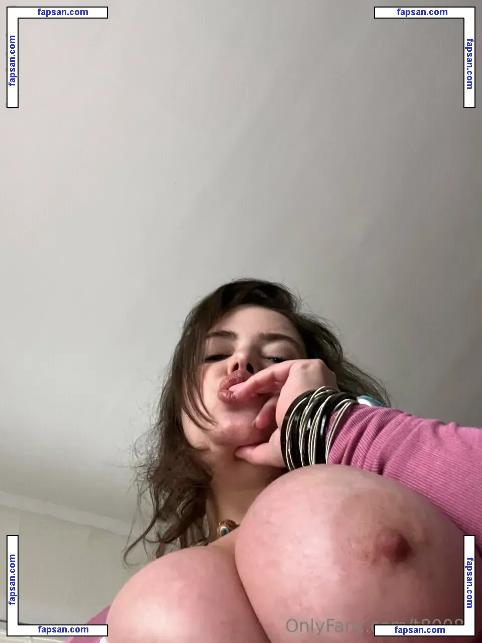 Vanessinator nude photo #0196 from OnlyFans