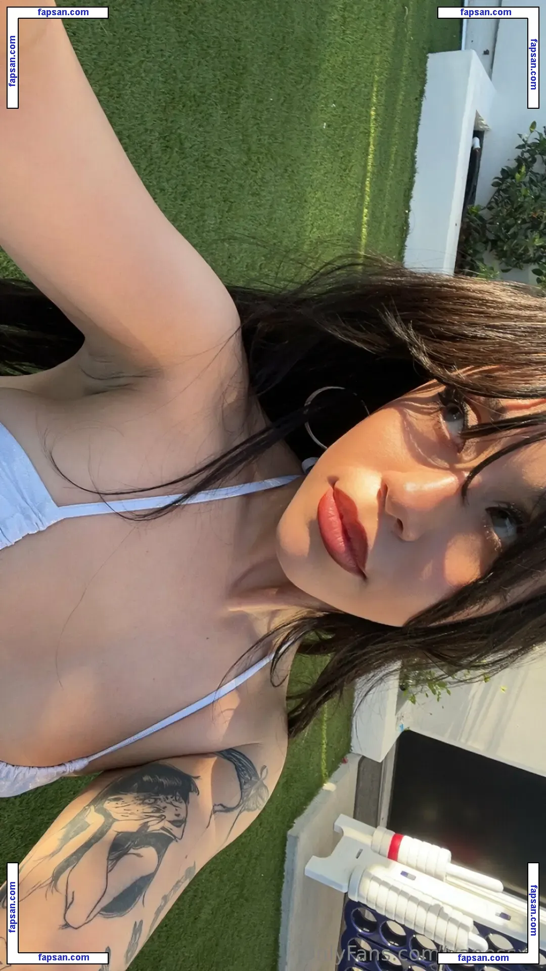 Vanessxo nude photo #0114 from OnlyFans